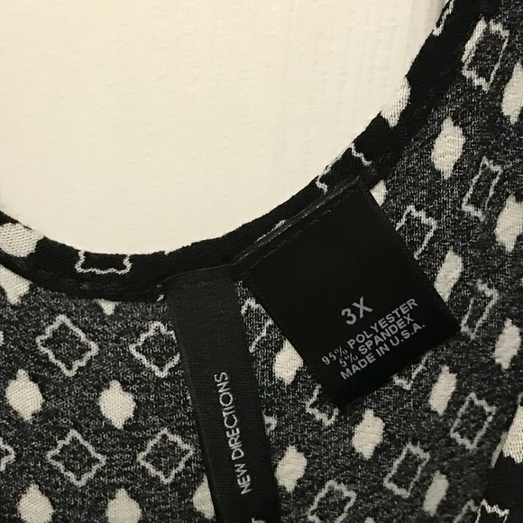 New Directions 3X Tunic - Picture 2 of 3